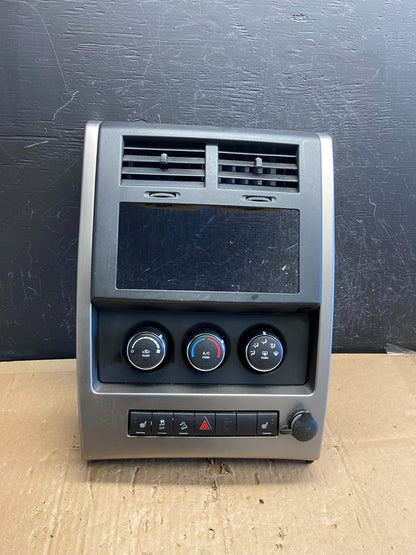2008 to 2012 Jeep Liberty Dash Climate Temperature Control Radio Bezel AD6839 DG0