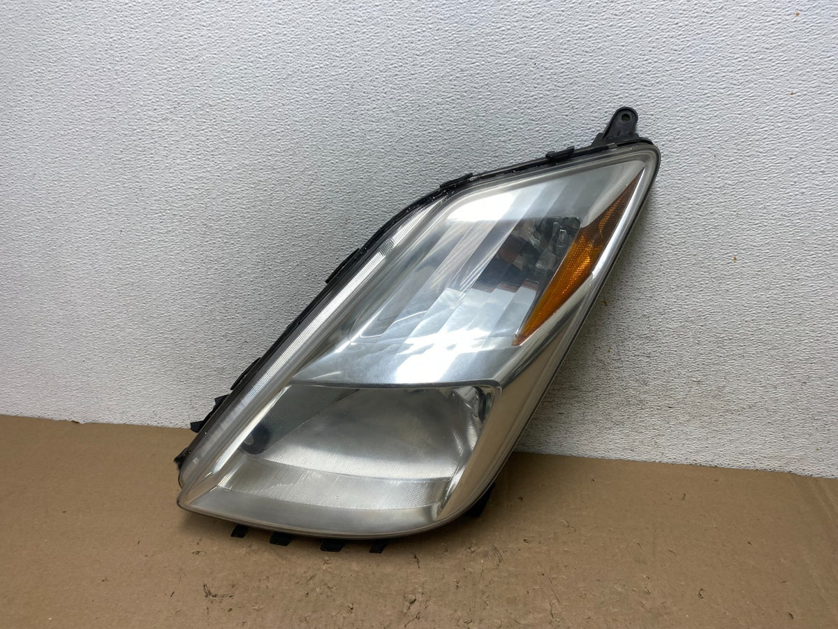 2004 - 2005 Toyota Prius Left Driver Lh Halogen Headlight AG4410 DW0