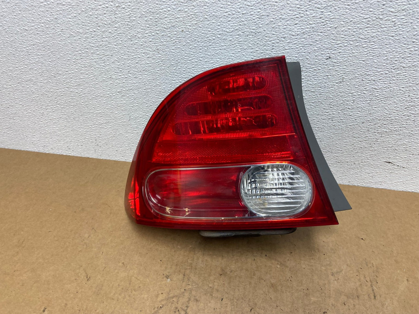 2006 2007 2008 Honda Civic Sedan Left Driver Lh Tail Light OEM AC2890 LK0