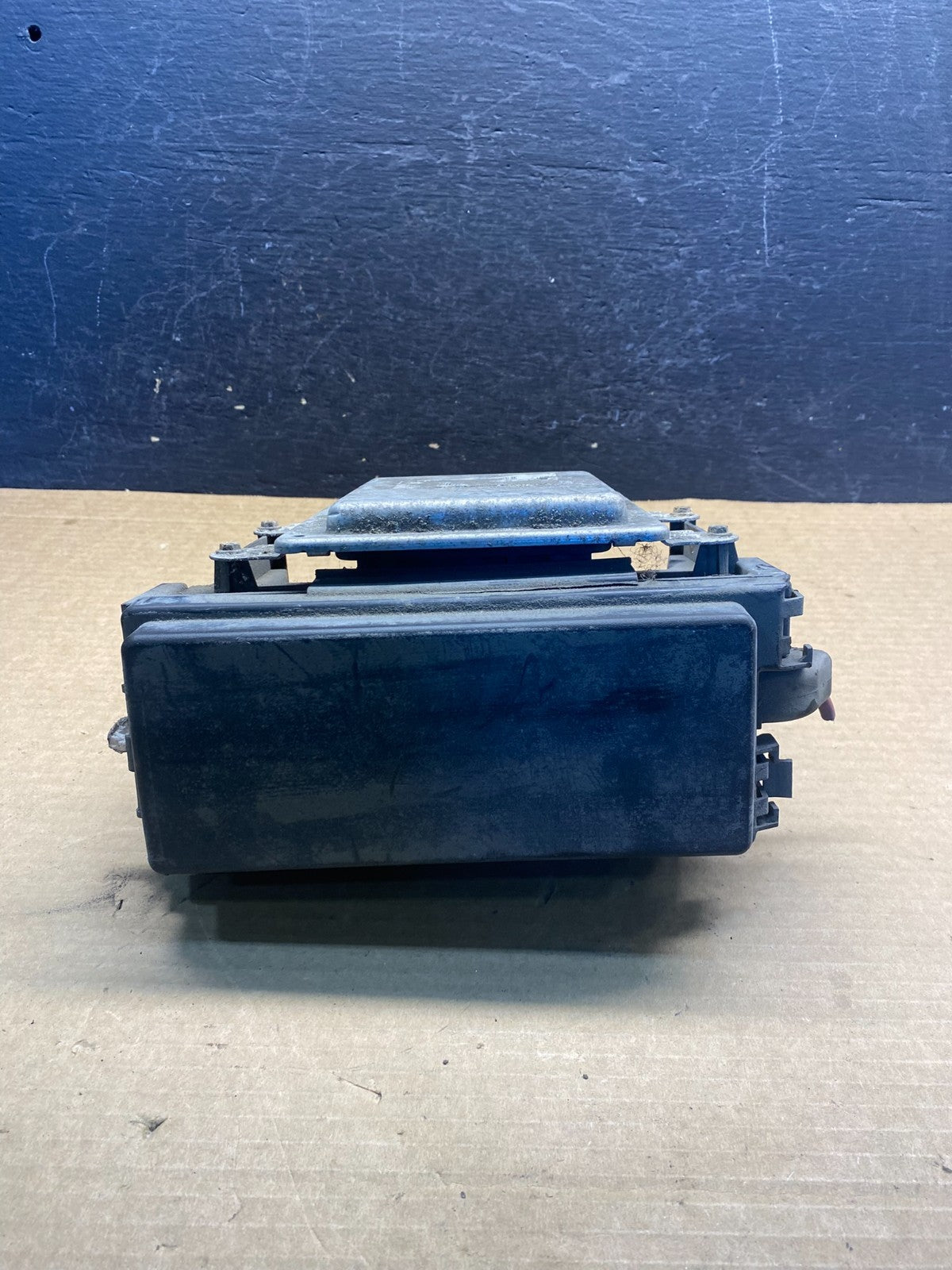 2007 2009 Dodge Durango Fusebox Fuse Box Body BCM Module 04692097AC AF4123 DW5