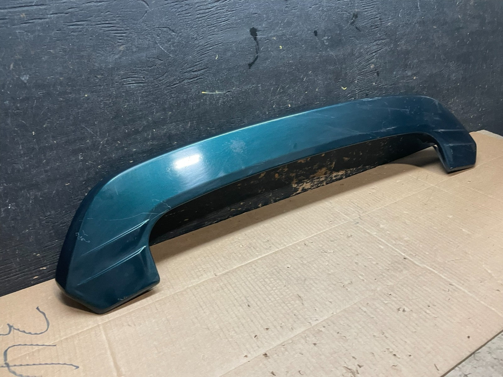 2001-2005 Toyota RAV4 Rear Upper Liftgate Spoiler Hatch 3RD Brake Light Y1782 PS1