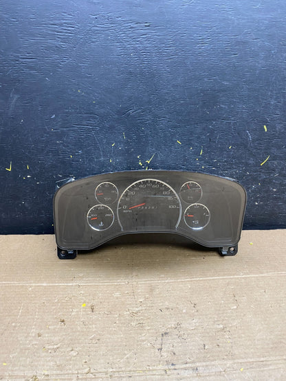 2008 to 2010 Chevrolet Express Speedometer Cluster Gauge w9583  DG0