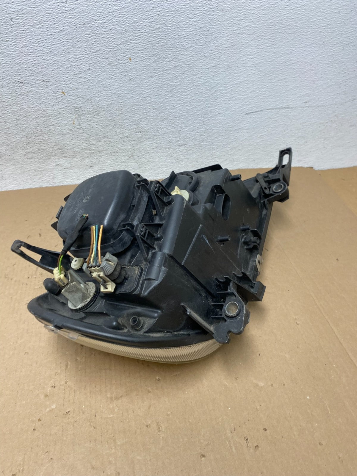 2002 - 2005 Mercedes ML ML350 ML500 Left Driver LH Halogen Headlight AD6476 DW6