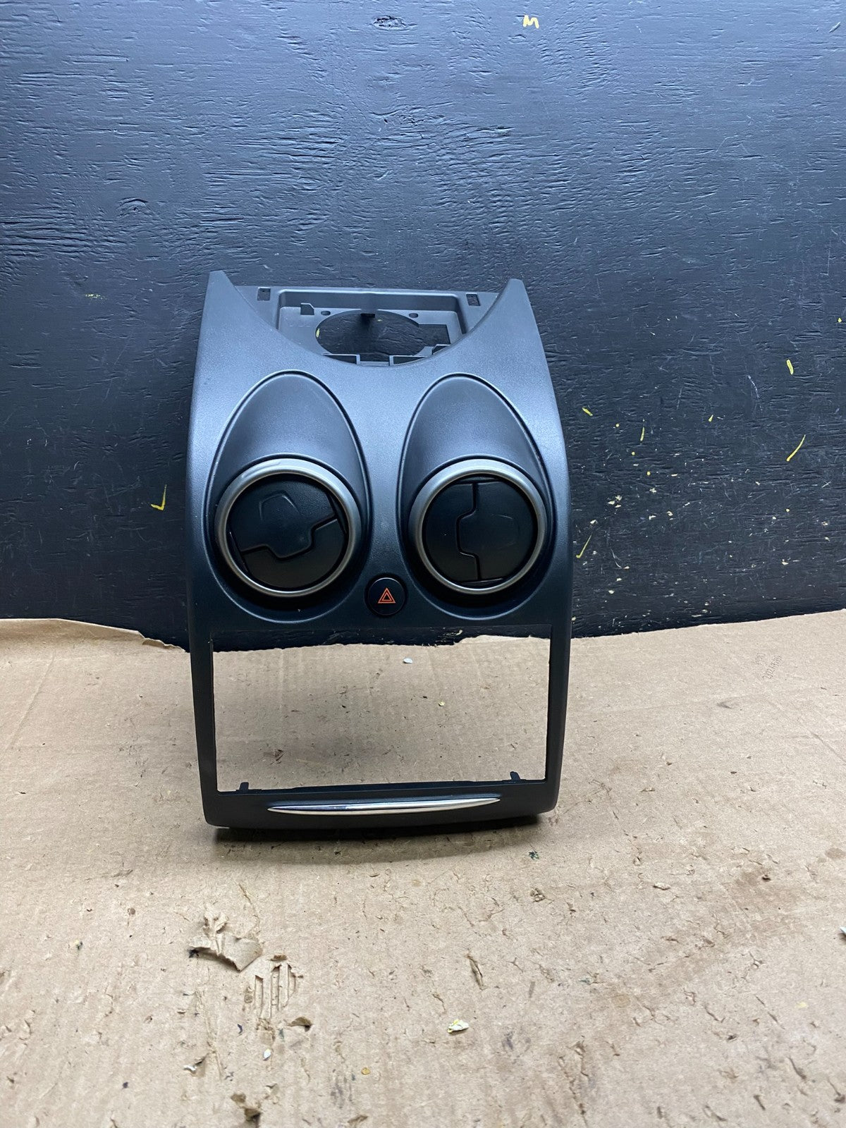 OEM 2011 2012 2013 Nissan Rogue Dash Upper Center Radio Bezel Trim Z1962 DG0