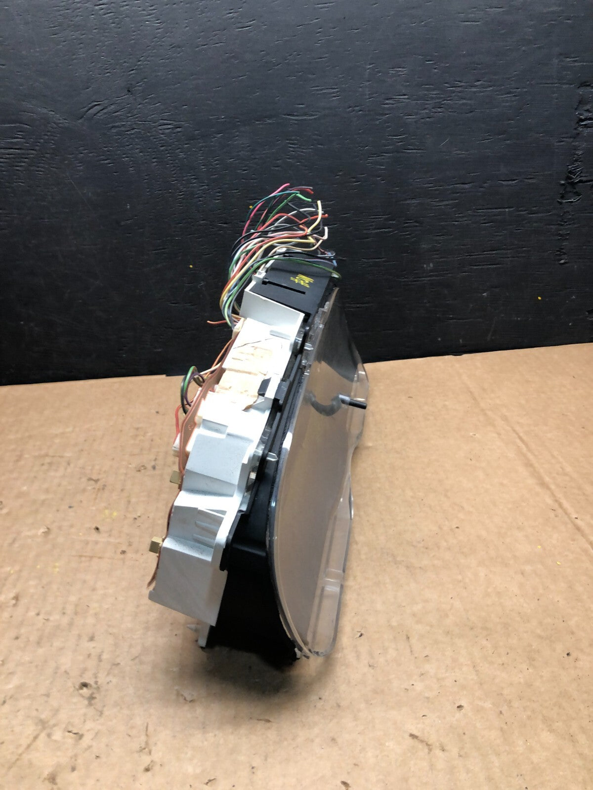 2001 to 2002 Ford Econoline E250 E350 Van Speedometer Instrument Cluster F96421
