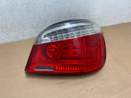 2008 2009 2010 BMW 5 525i 530i Right Passenger Rh Tail Side Light M0283 DW2