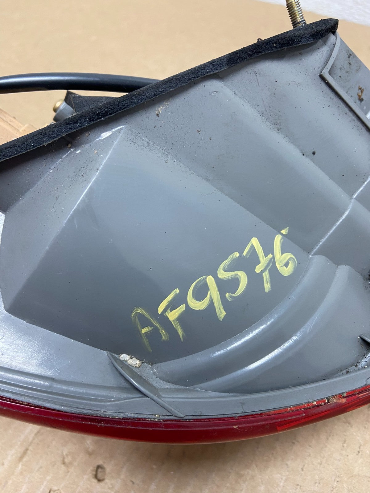 2003 - 2005 Mazda 6 Right Passenger Rh Side Tail Light AF9576 DW6