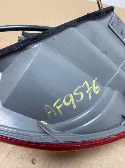 2003 - 2005 Mazda 6 Right Passenger Rh Side Tail Light AF9576 DW6
