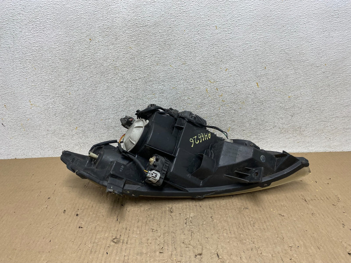 2003 to 2007 Nissan Murano Headlight Xenon HID Right Passenger AH6626 DW6