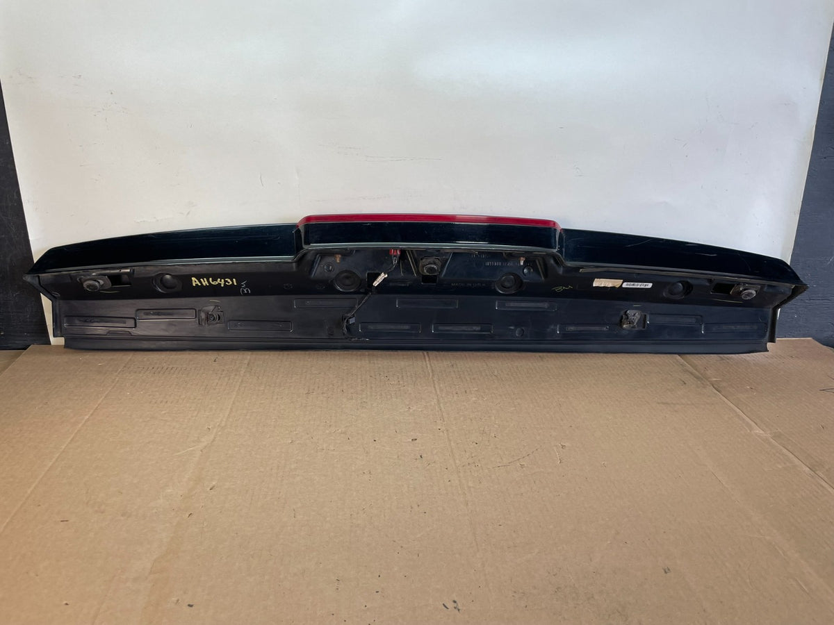 2007-2014 Chevrolet Tahoe Suburban Yukon Spoiler Wing 3rd Brake Light AH6431 DG6