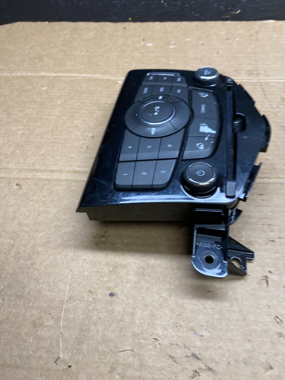 2011-2016 Chevrolet Cruze Radio XM CD MP3 Player Control Panel 94563269 W9460 PS3