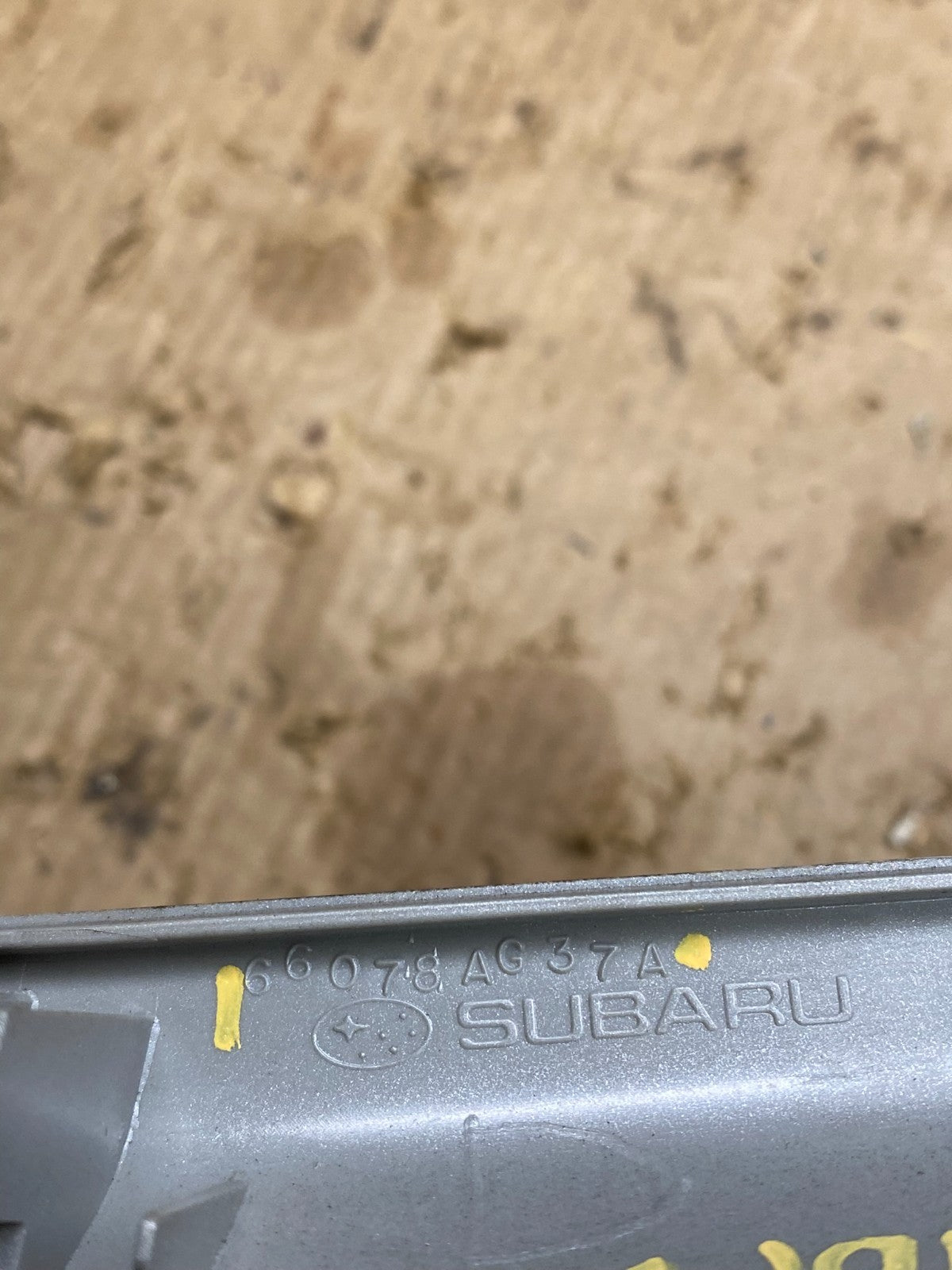 2005 2009 Subaru Legacy Outback Front Right Dash Radio Bezel Trim Z7194 DG4