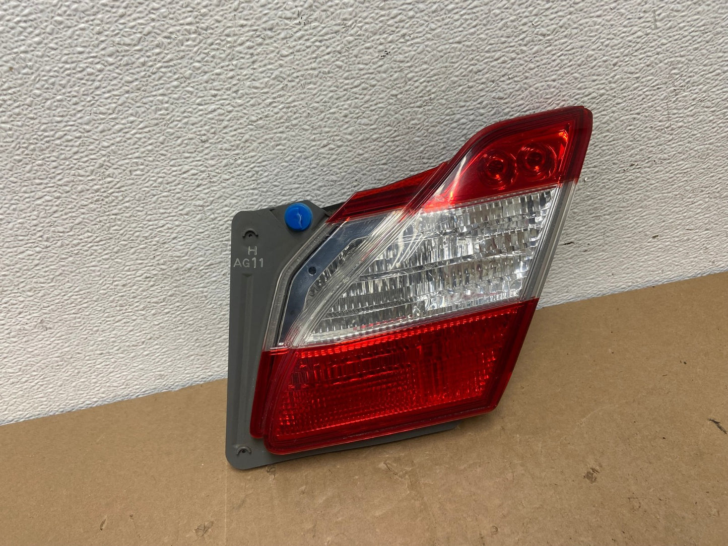 2011 2012 2013 Infiniti M37 M56 Right Passenger RH Inner Tail Light AC5968 LK0