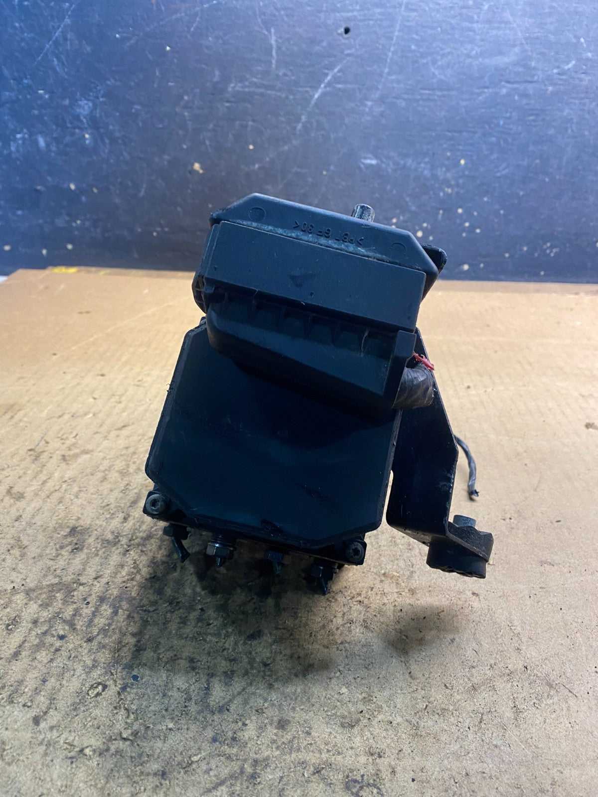 BMW E39 Series Anti Lock Break Pump ABS 6757593 Z24330