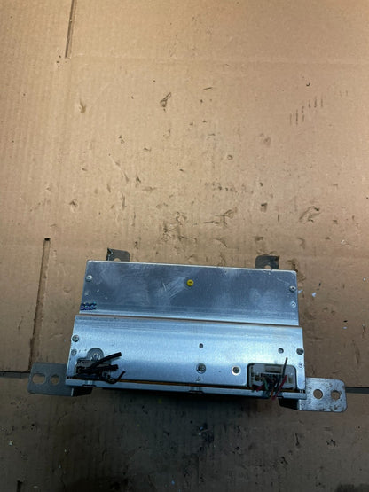 2008 2012 Nissan Pathfinder Armada AM FM CD Radio Receiver OEM V8749 DG2