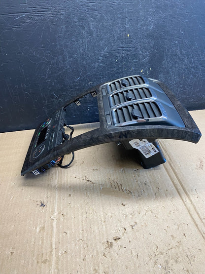 2007 - 2012 GMC Acadia A/C Heater Climate Control Radio Panel Bezel OE ae1859 DG2