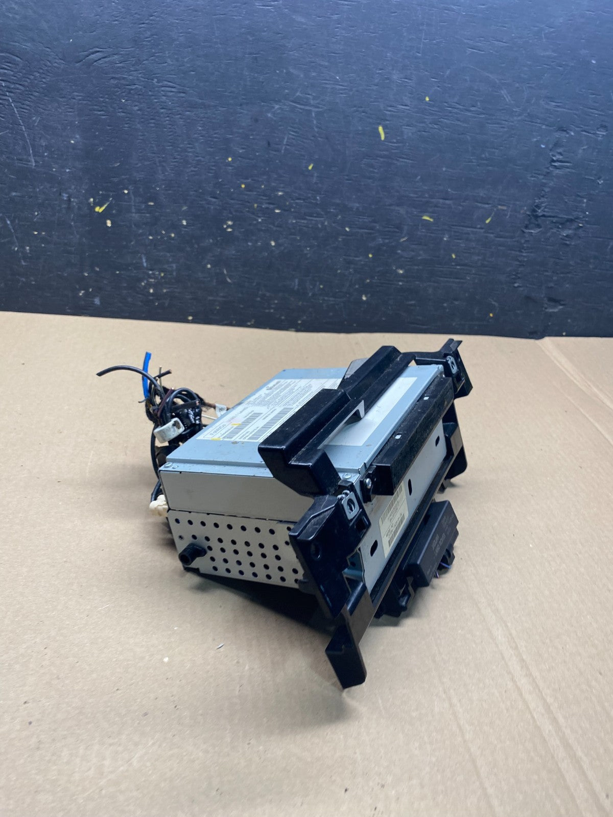 2012 2013 Jaguar XF Radio Receiver CD Player q6872 DG1