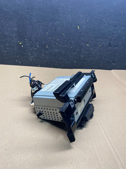 2012 2013 Jaguar XF Radio Receiver CD Player q6872 DG1