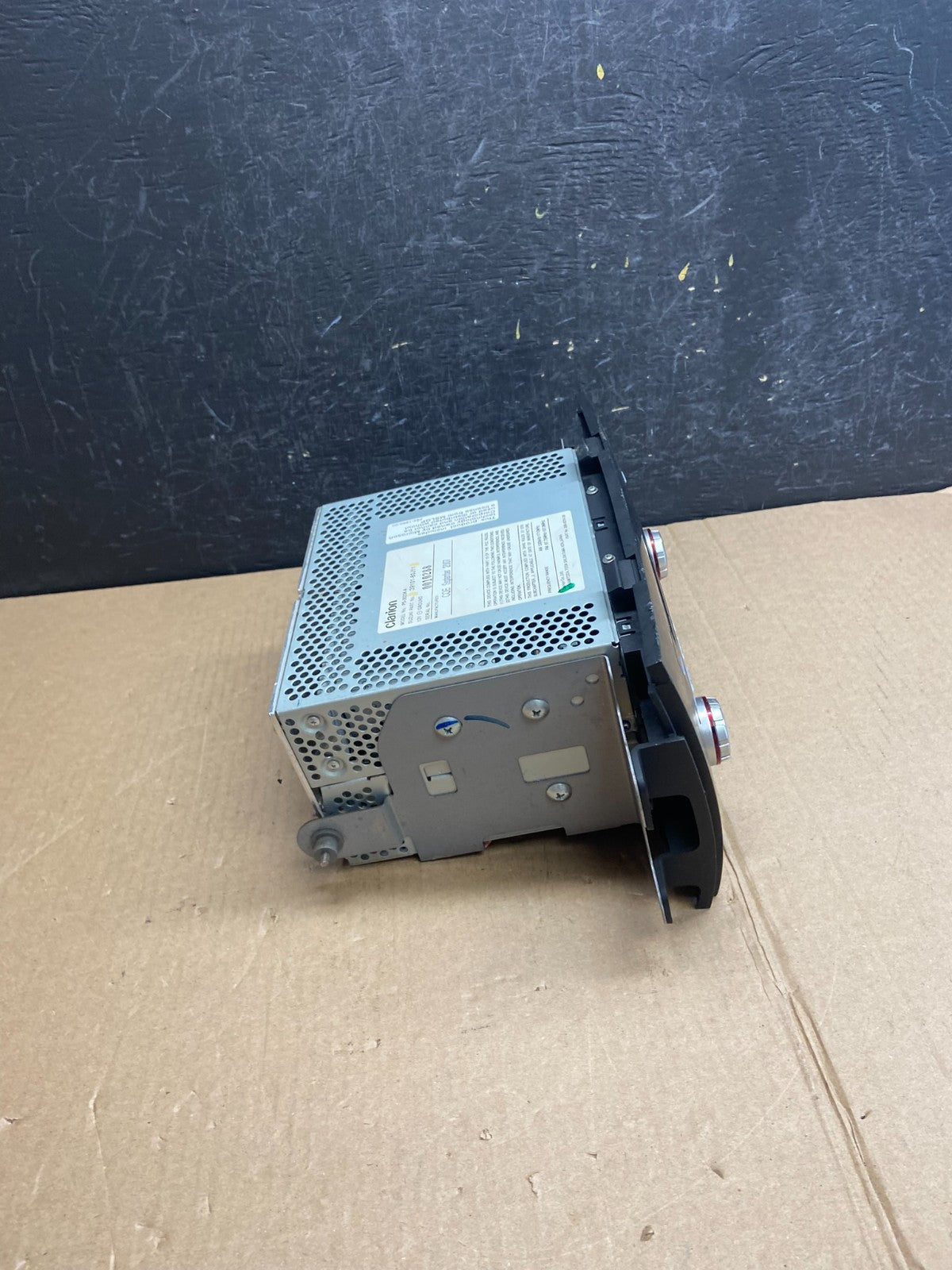 2007 - 2012 Suzuki SX4 Radio MP3 AM/FM CD Player ae43881