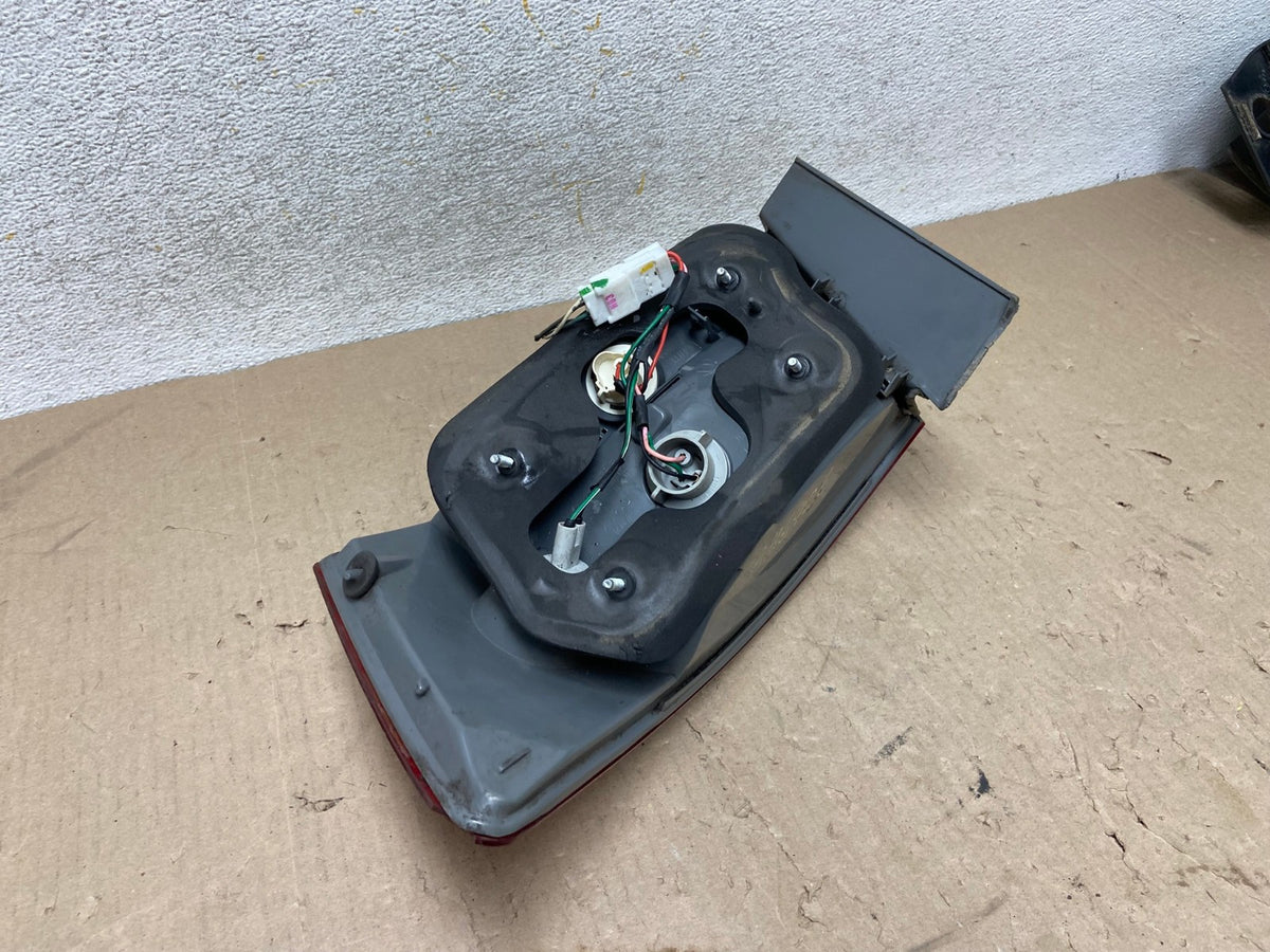 2006 2007 2008 Hyundai Sonata Left Driver Lh Side Tail Light AH6926 LK5