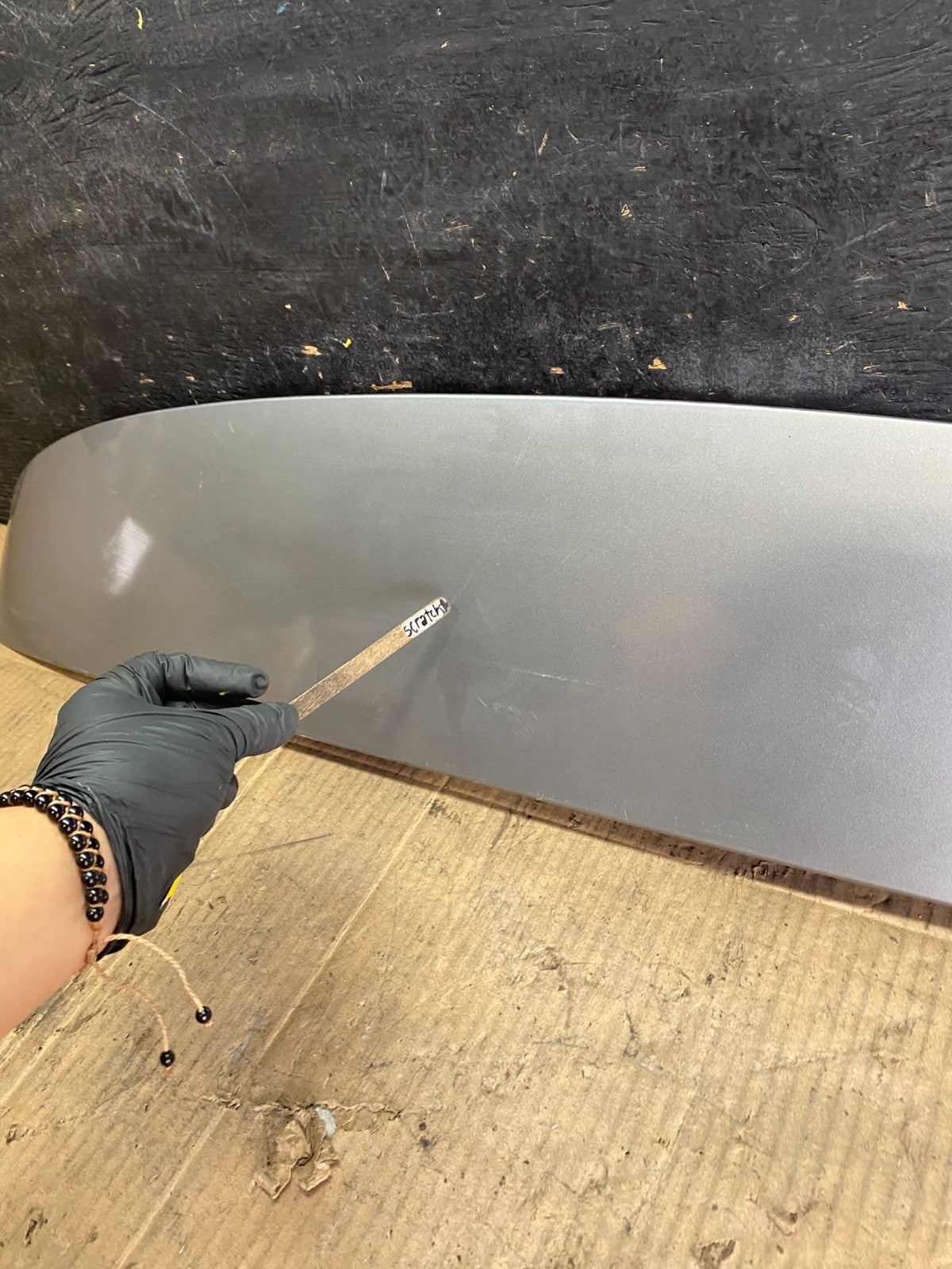 1999 2005 BMW e46 325i  Trunk Hatch Wing Spoiler OEM R7947 DG5