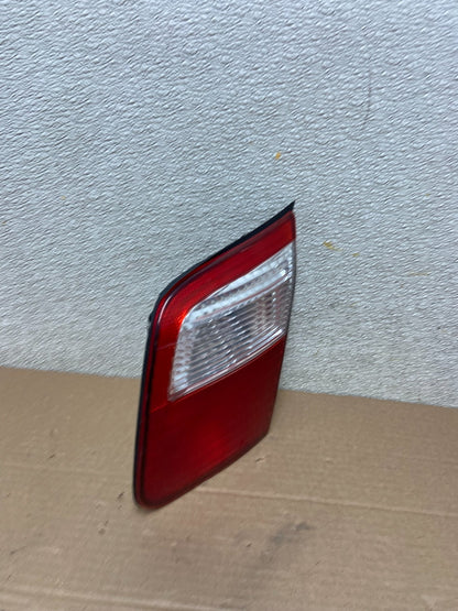 2001 2002 Subaru Forester Right Passenger RH Inner Lid Tail Light AB0999 LK2