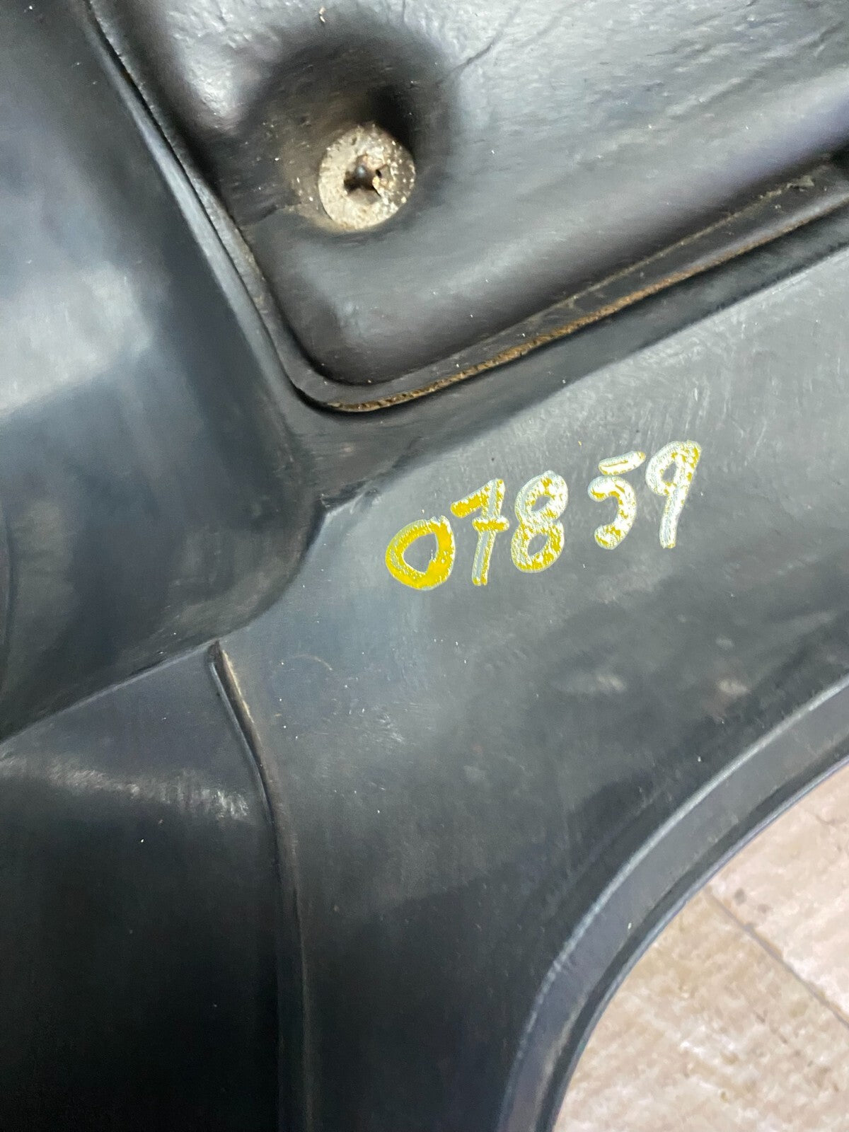2006 to 2008 Kia Sedona V6 3.8L Engine Motor Cover O7859 PS9
