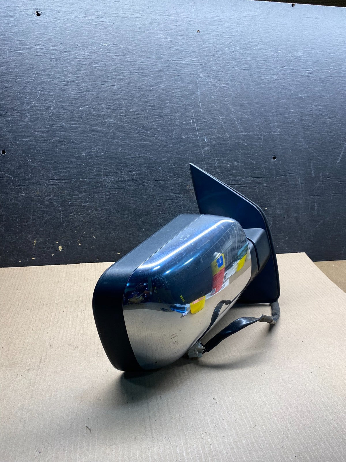 2004 to 2015 Nissan Armada Right Passenger RH View Door Mirror ai7112 DG1