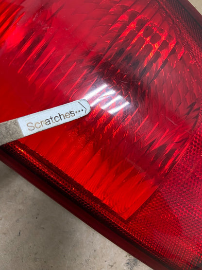 2002-2009 GMC Envoy XUV Right Passenger RH Side Tail Light AG4477 DW3