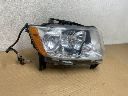 2011-2013 Jeep Grand Cherokee Right Passenger Halogen Headlight AG8918 DW1
