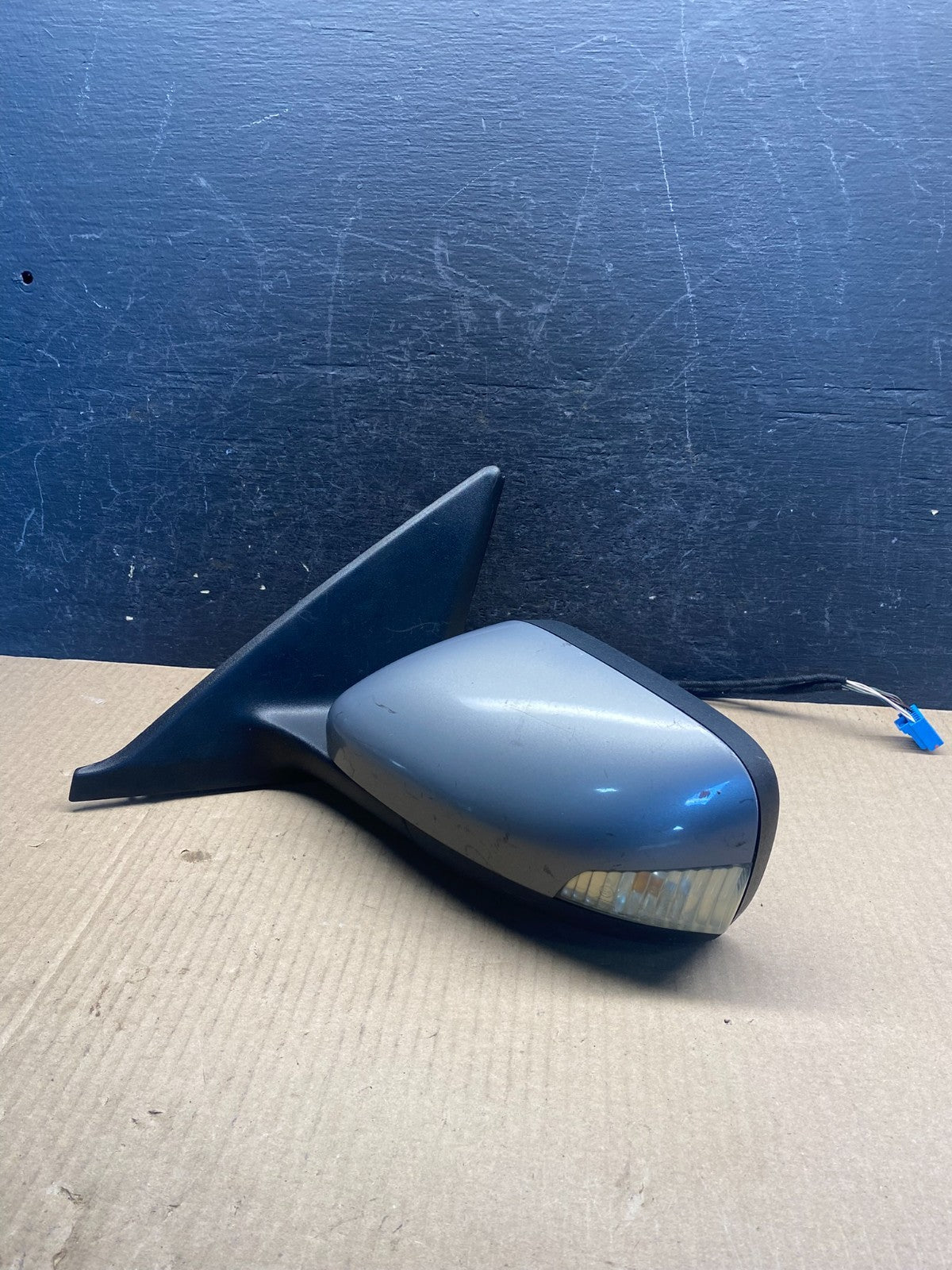 2004 - 2006 Volvo S40 Left Driver Side Turn Signal View Door Mirror AG9477 DW2