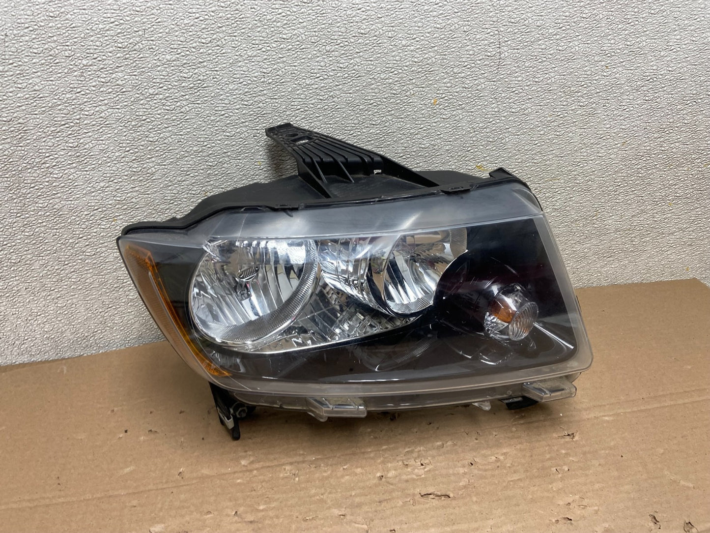 2011-2013 Jeep Grand Cherokee Right Passenger Halogen Headlight AB1406 DW0