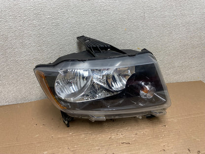 2011-2013 Jeep Grand Cherokee Right Passenger Halogen Headlight AB1406 DW0