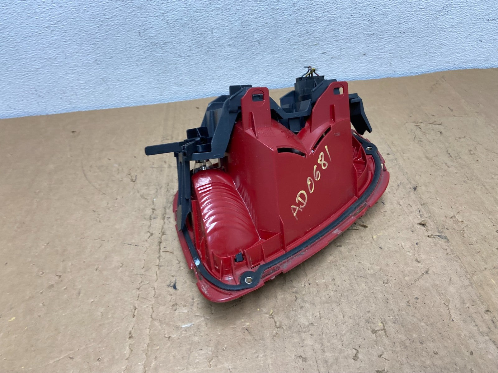 2007 2008 2009 2010 Mini Cooper Right Passenger Rh tail light AD0681 DW4