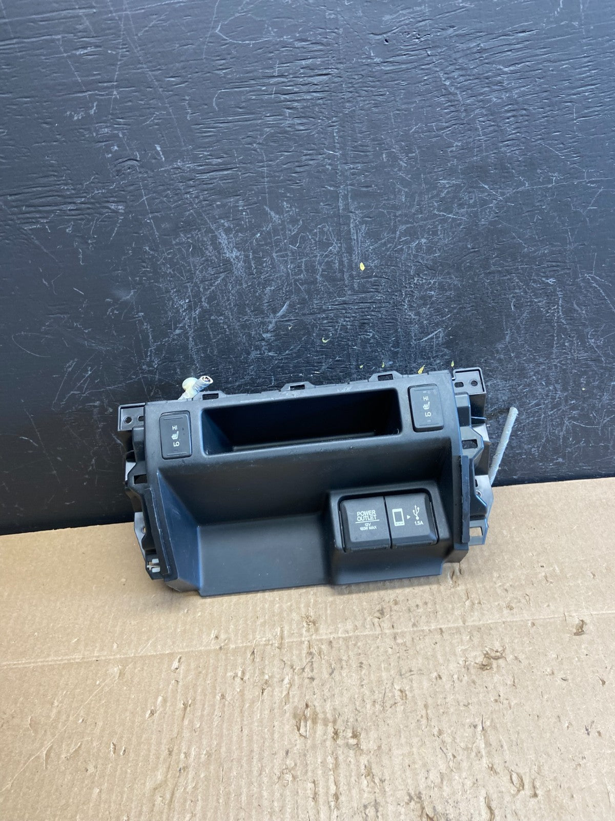 2016 to 2019 Honda Ridgeline Storage Cubby Heated Seat Switch Outlet AC9251 DG0