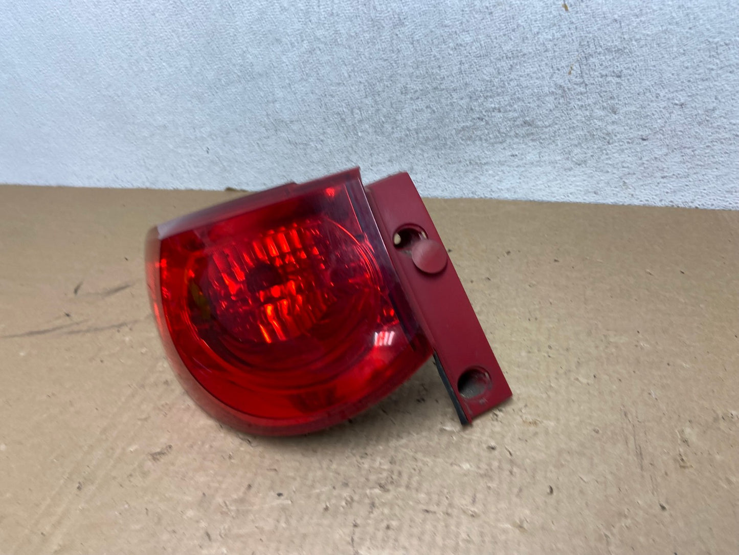 2009 2010 2011 2012 Chevrolet Traverse Left Driver LH Tail Light AG1066 LK1