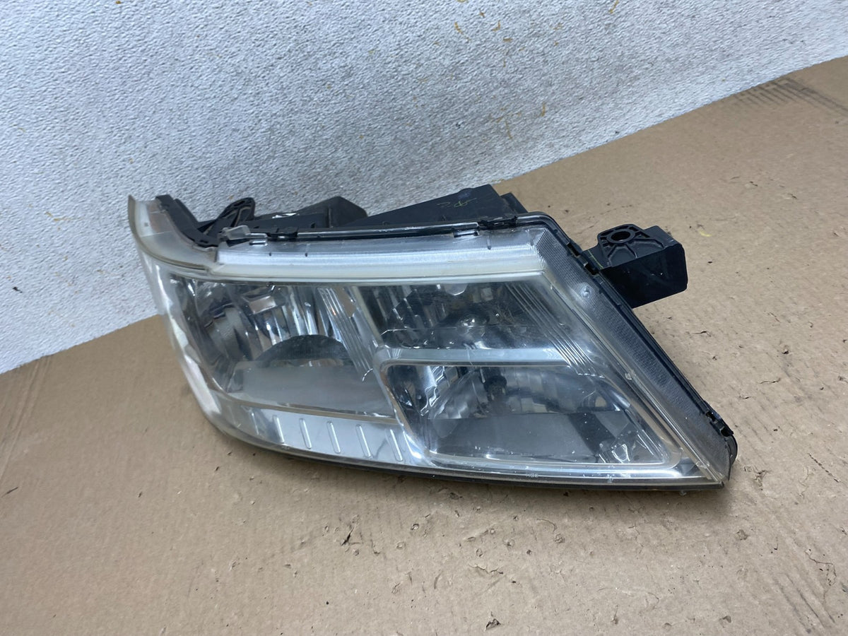 2009 to 2017 Dodge Journey Headlight Right Passenger Rh Halogen AJ2252 DW1