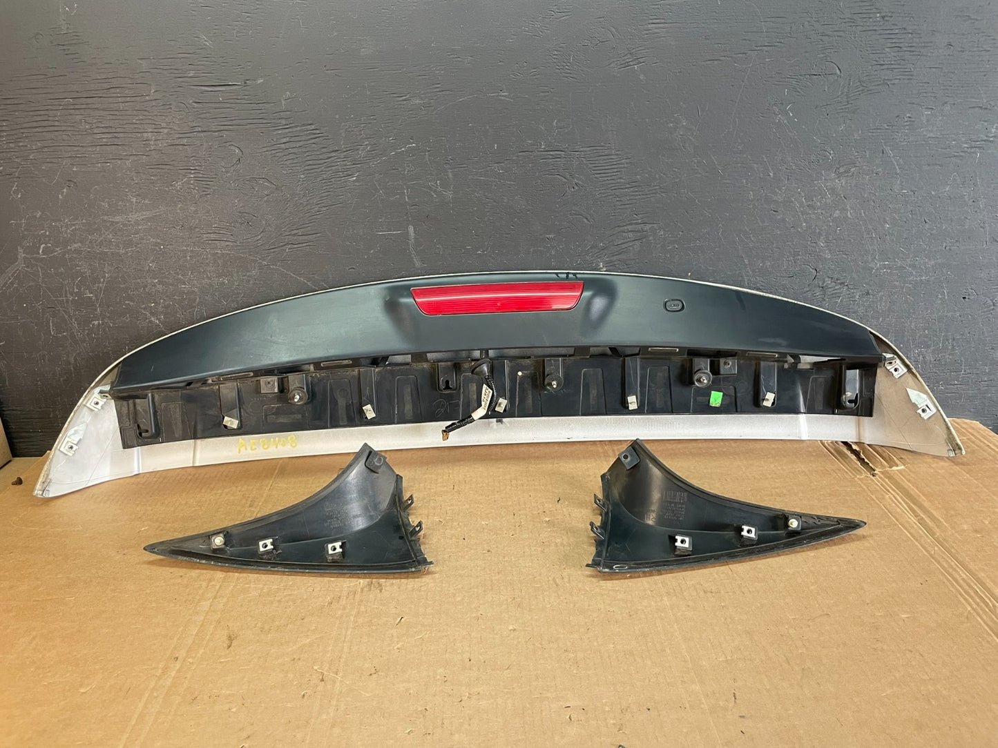 2013 to 2020 Nissan Pathfinder Rear Spoiler Wing AE8408 DW5