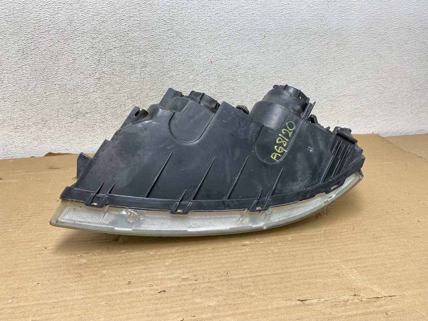 2006-2008 Hyundai Sonata Right Passenger Rh Side Headlight Halogen AG8120 DW7