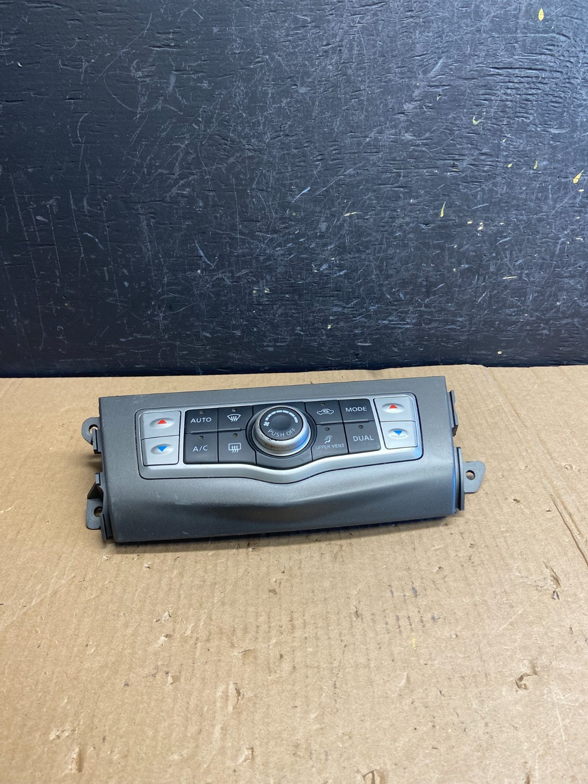 2009 - 2012 Nissan Murano Temperature Climate A/C AC Control Panel ae4268 DG0