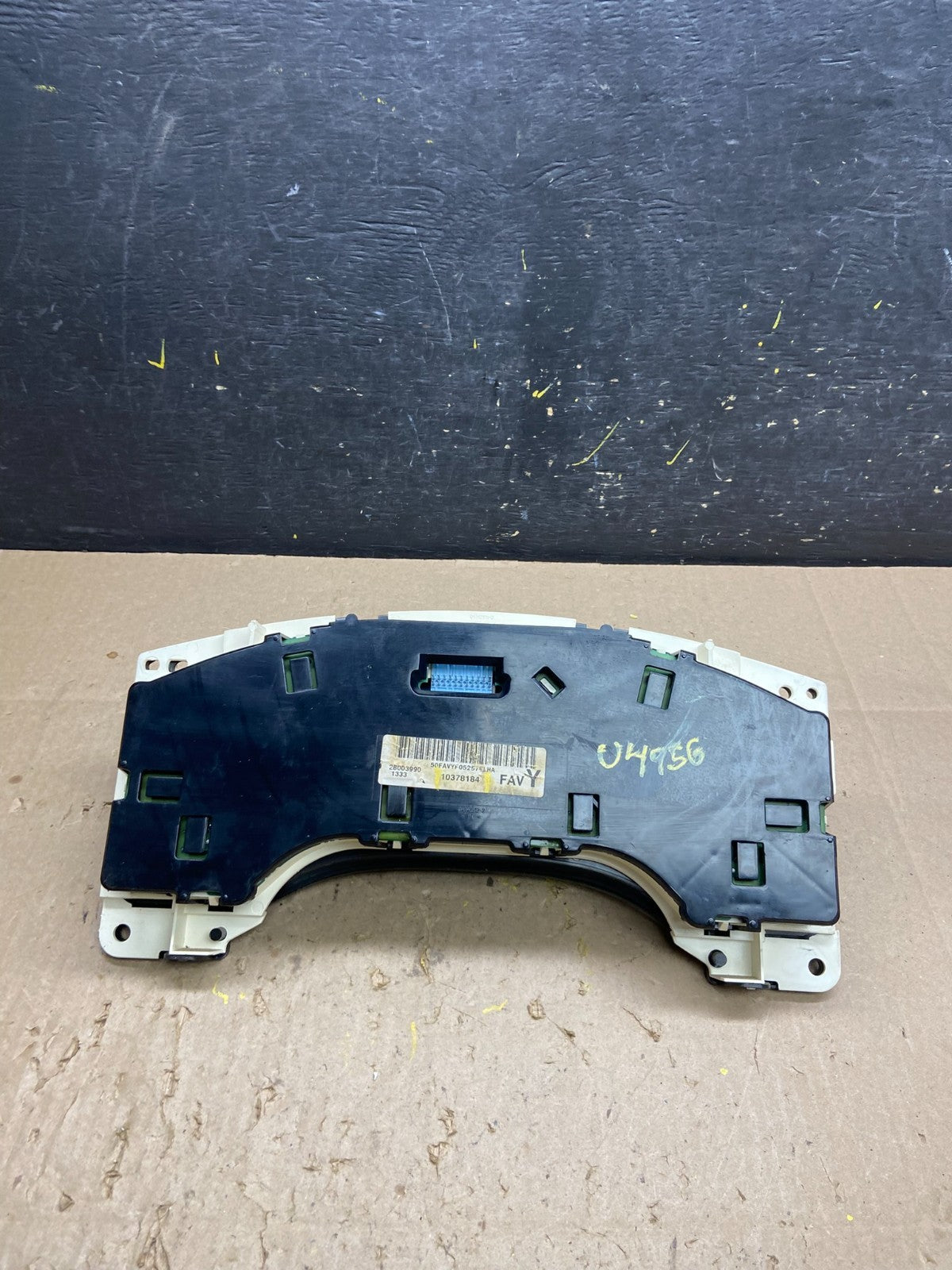 2004 to 2007 Chevrolet Express Speedometer Cluster Gauge OEM  u4956 DG6