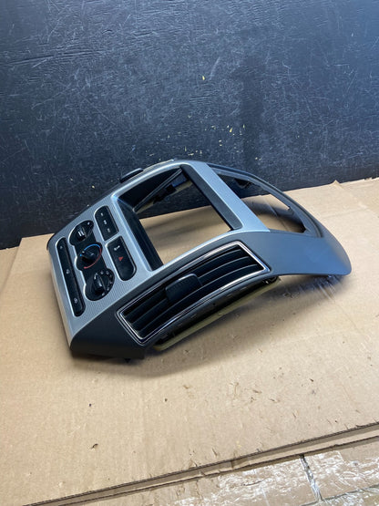 2007 - 2010 Ford Edge Heater Climate Control Radio Control Dash Bezel ai3234 DG2