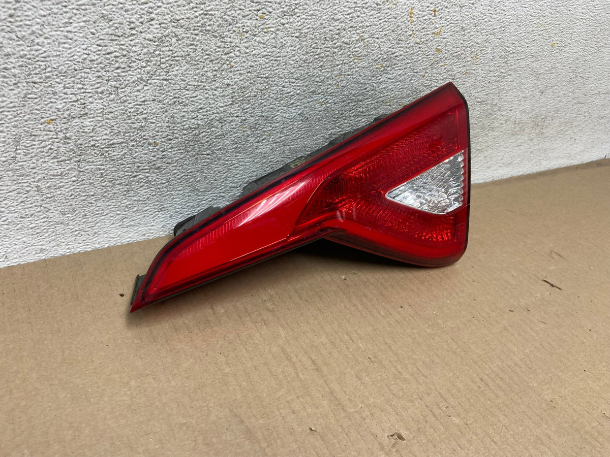 2015 2016 2017 Hyundai Sonata Right Passenger RH Inner Tail Light AH5718 LK1