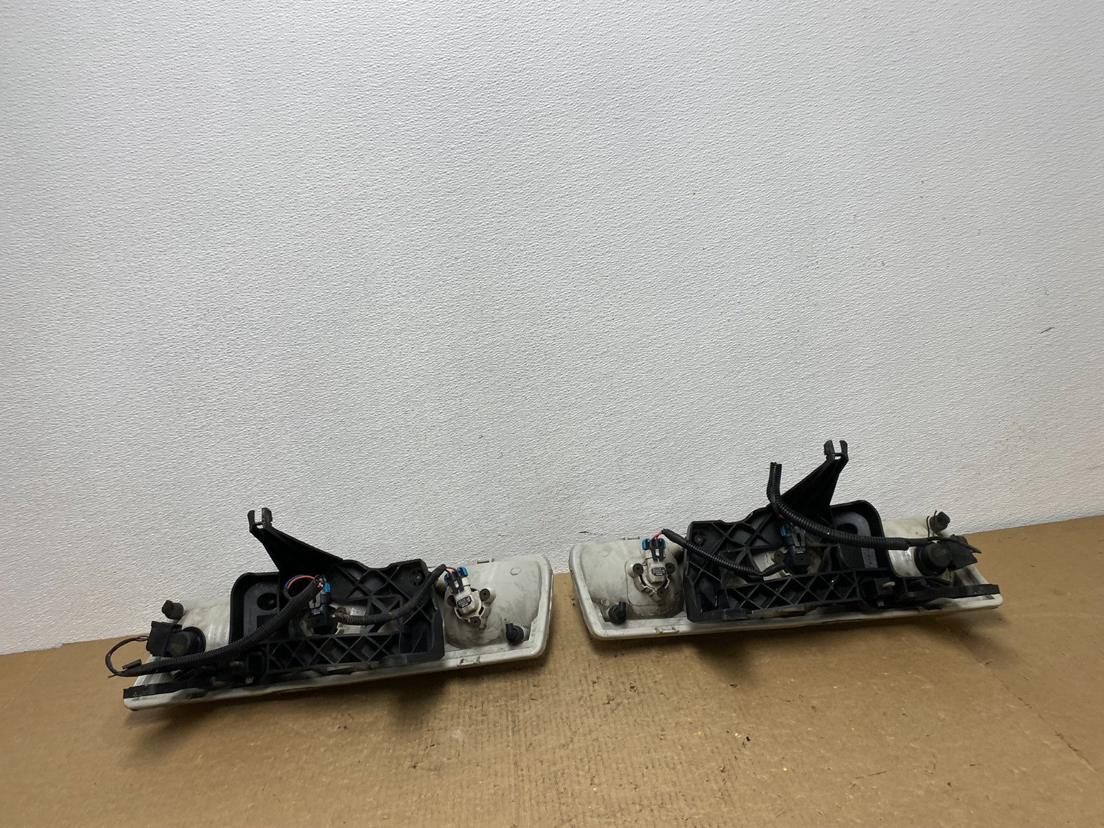 2002 2003 2004 Saturn Vue Left+Right Set Side Headlights Oem AC1609 DW8