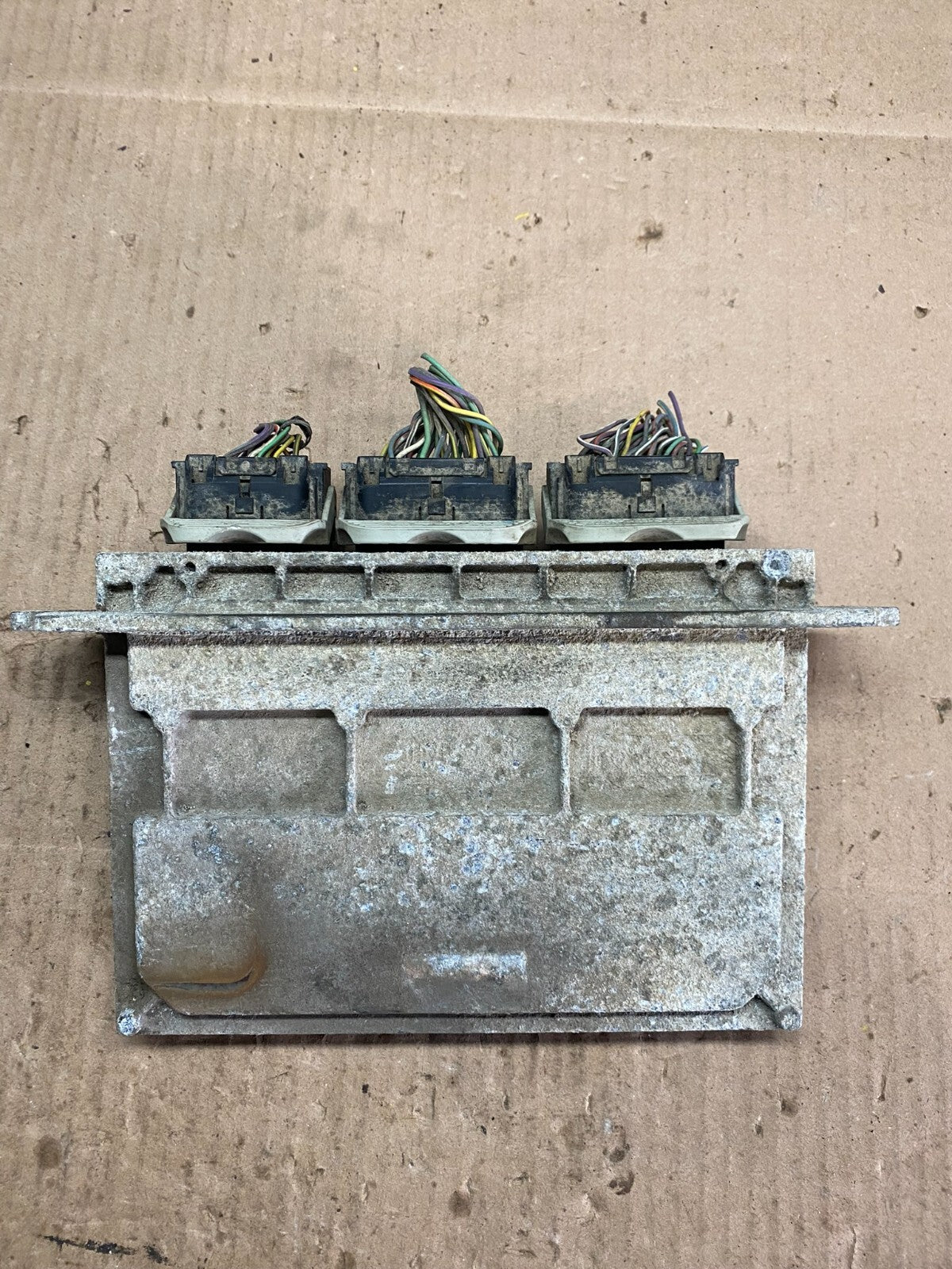2010 Ford Escape Mariner Engine Control Computer Module am6a-12a650-df D0515 DG10