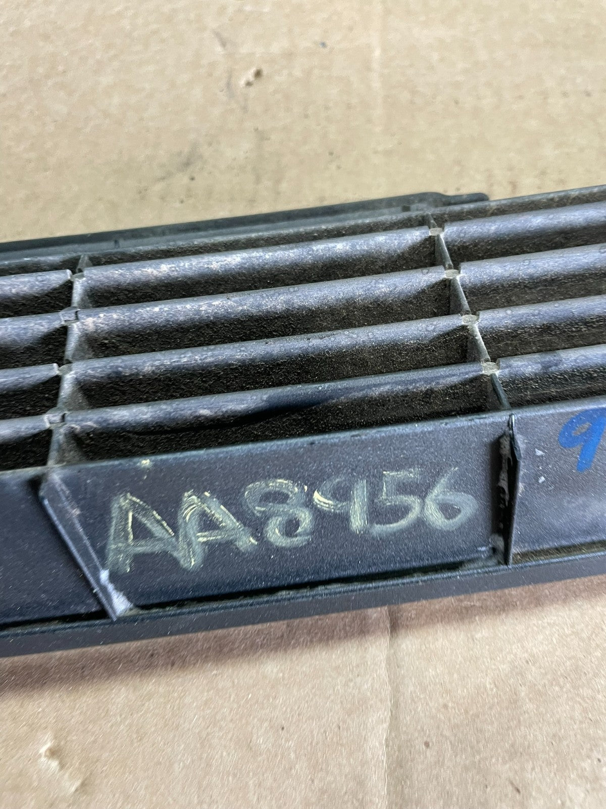 1991 Toyota Corolla Front Upper Grill Grille Oem AA8956 DG10