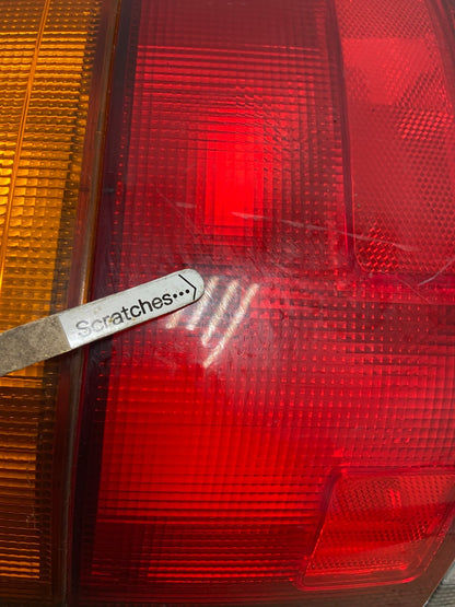 1999 2000 Subaru Forester Left Driver LH Side Tail Light AC7380 DW3