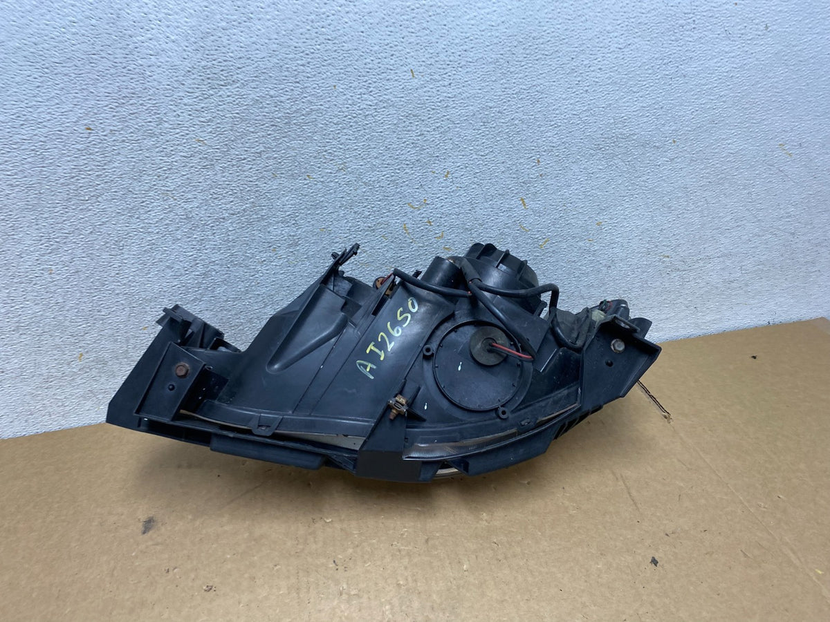 2008 to 2011 Subaru Impreza Right Passenger Side Halogen Headlight AI2650 DW6