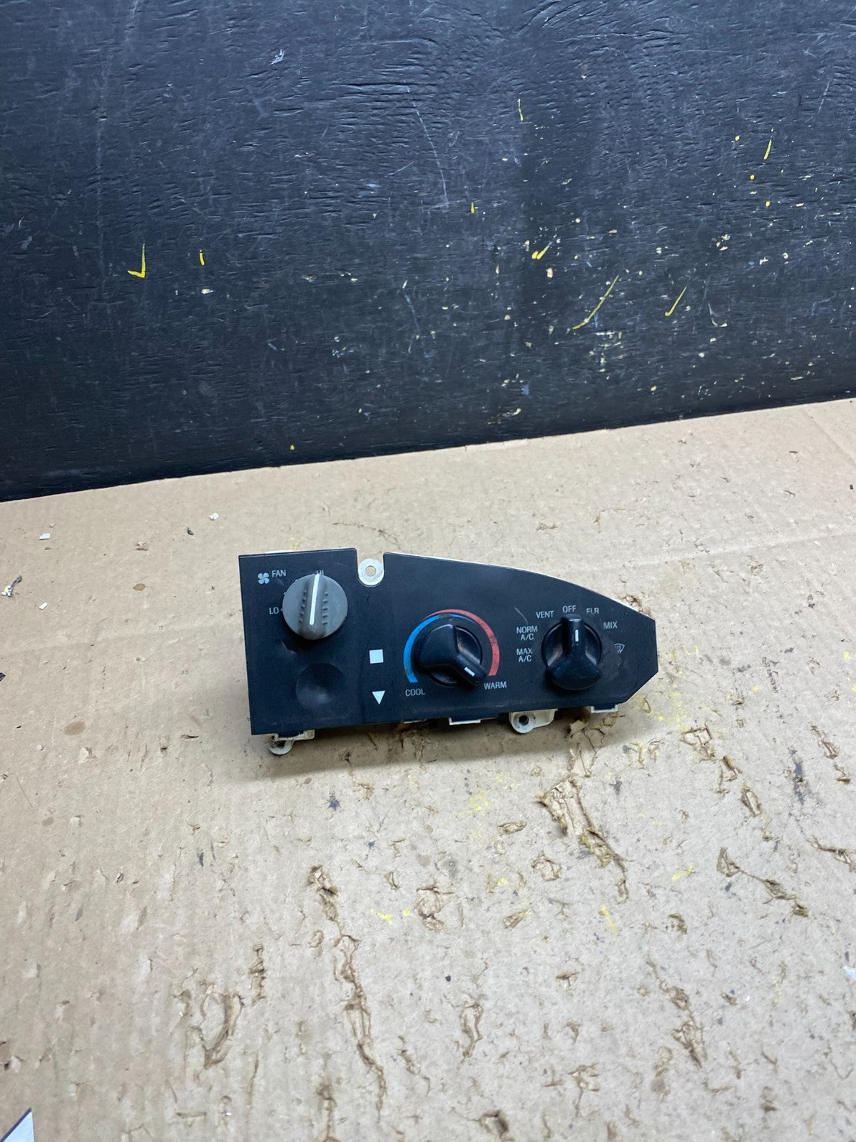1997-2014 Ford Van Econoline E150 E250 Heater Climate Fan Control u5608 DG0