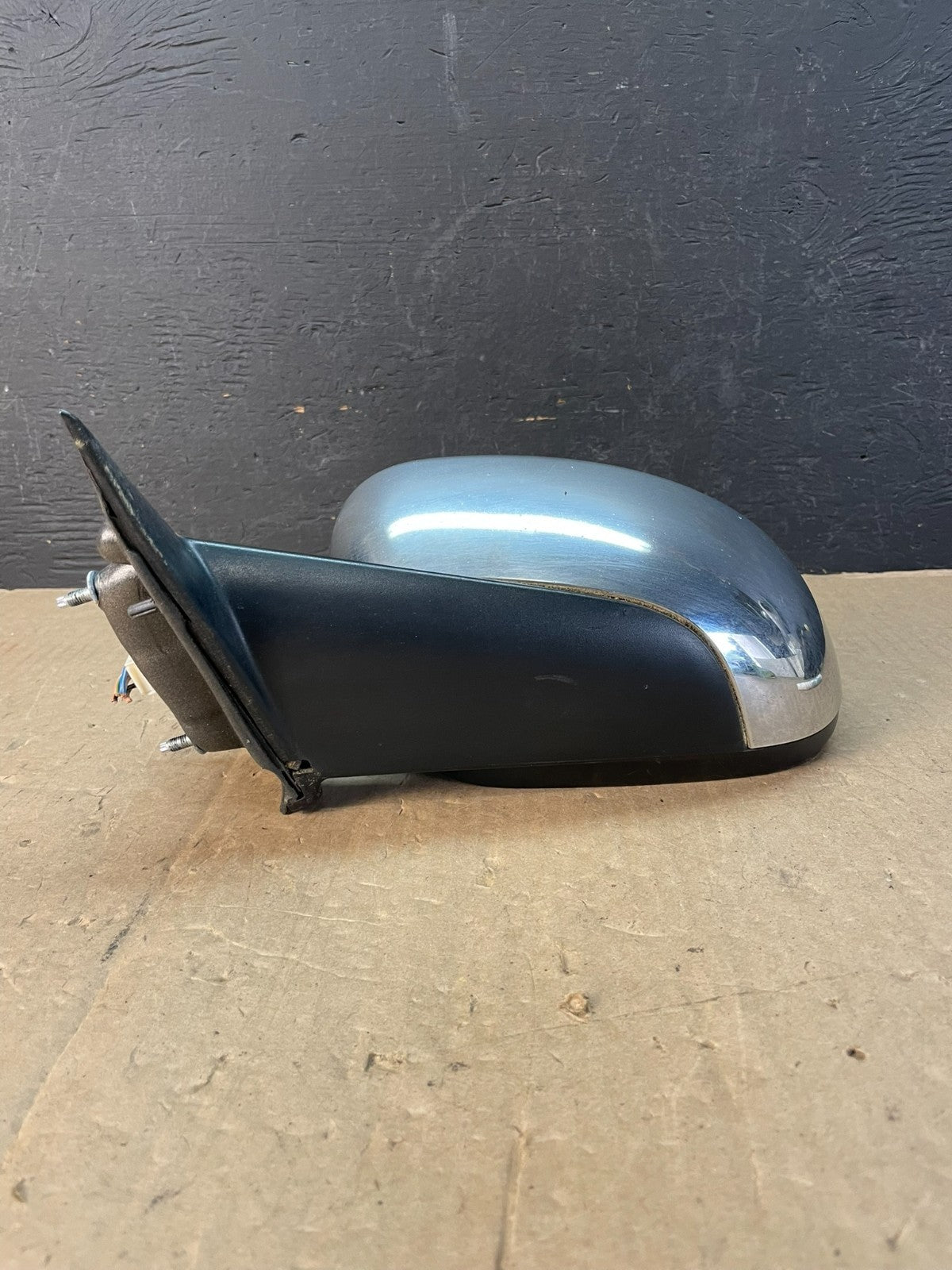 2005 to 2010 Chrysler 300 Left Driver LH View Door Mirror AD5832 DW3